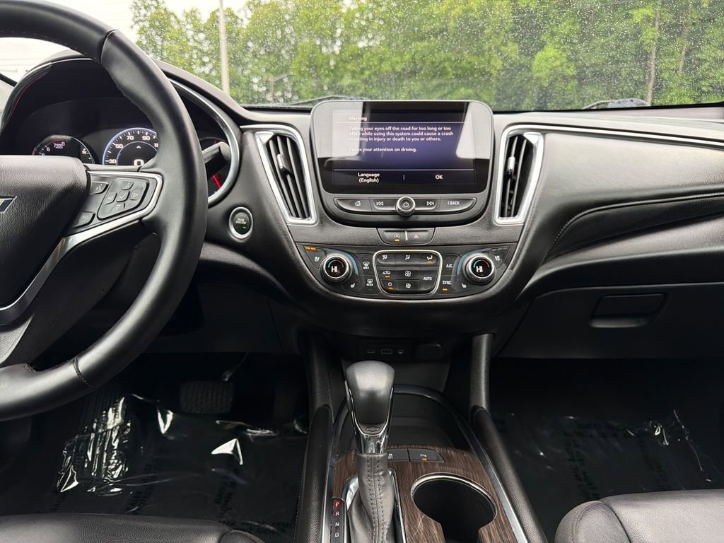 Used 2024 Chevrolet Malibu LT FWD image 22