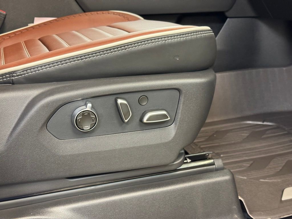 New 2026 GMC Sierra 2500 Denali Ultimate image 28