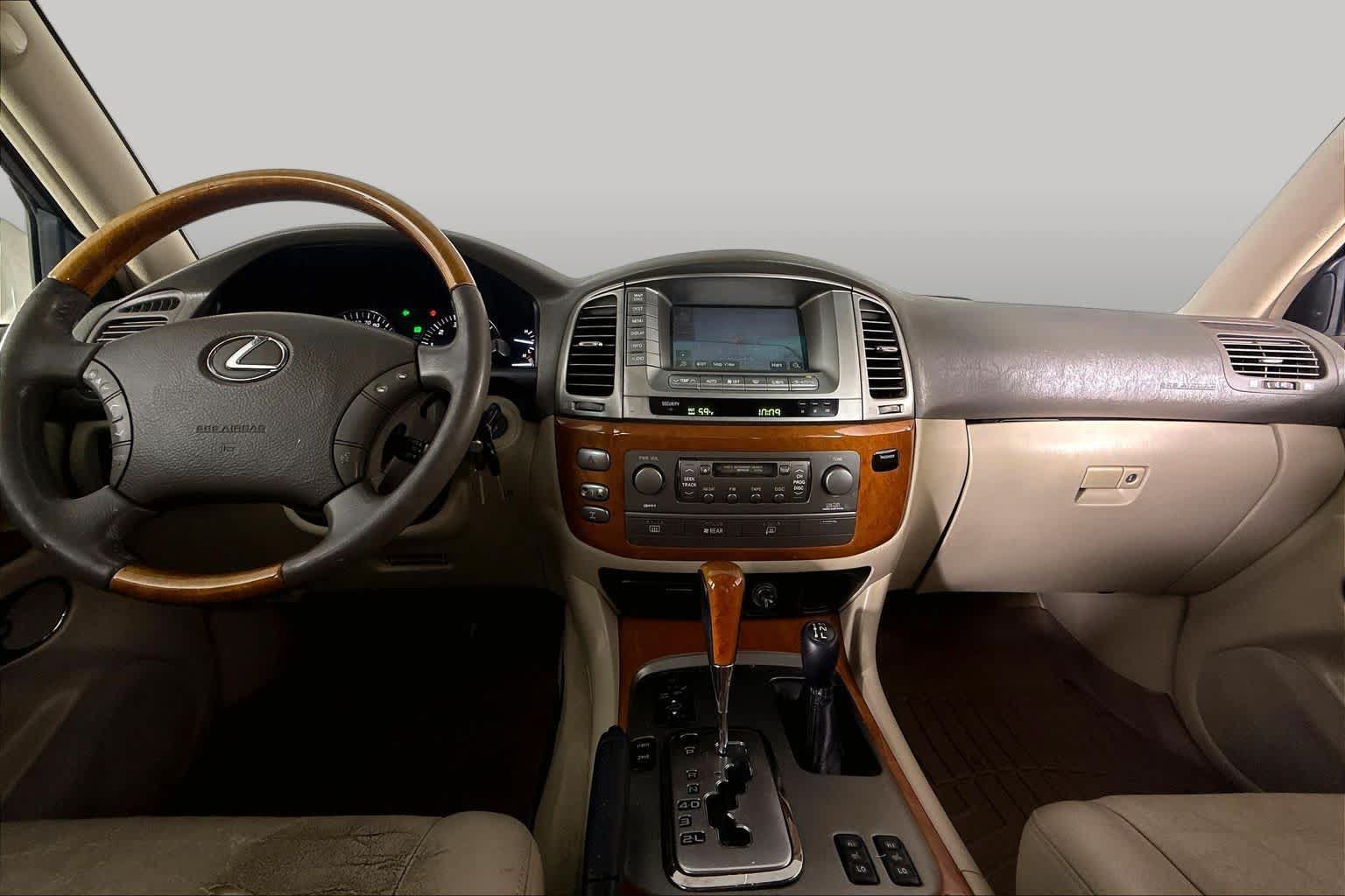 Used 2005 Lexus LX 470 4WD image 13