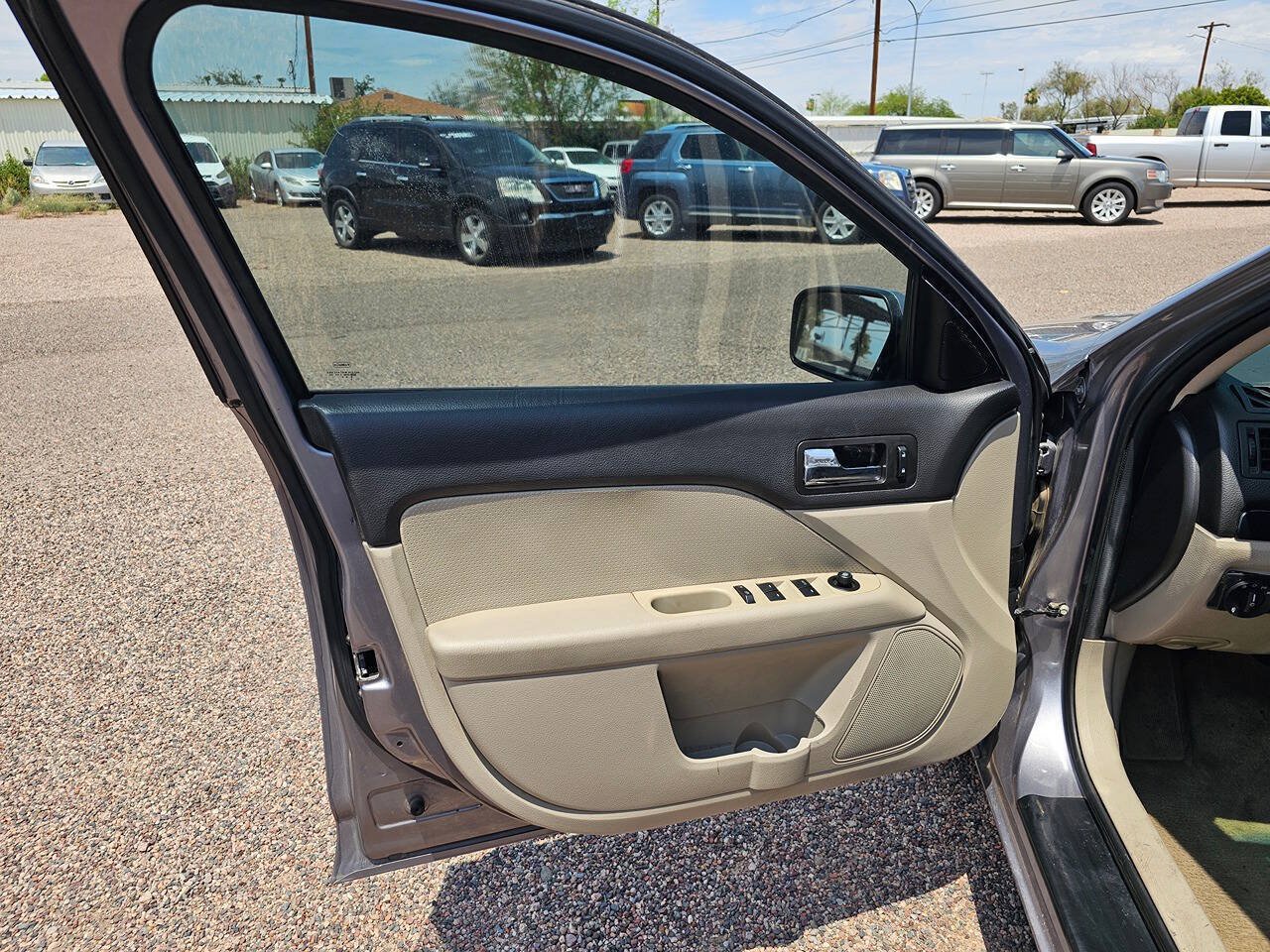 Used 2007 Ford Fusion SEL FWD image 7
