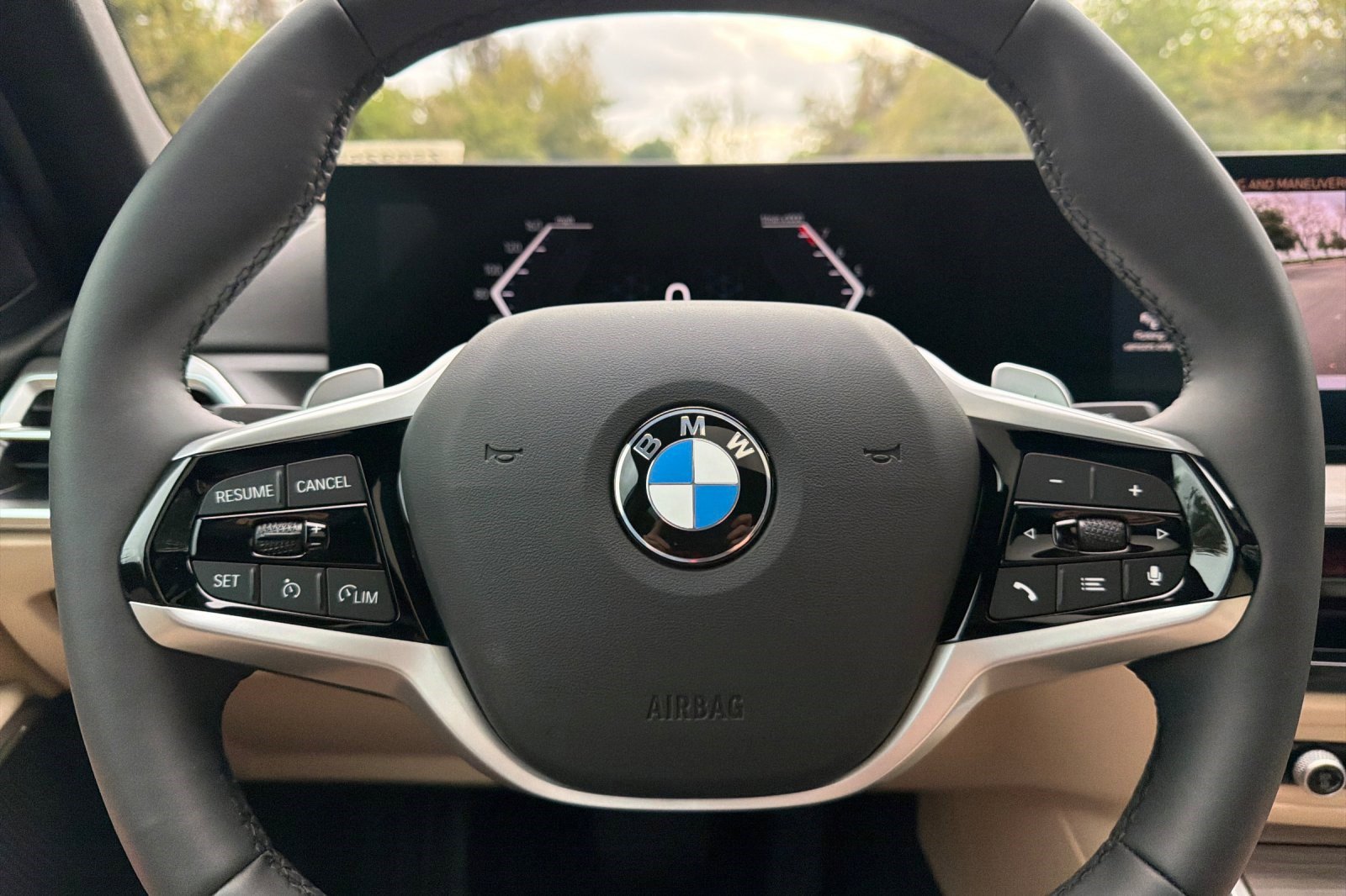 Used 2025 BMW 330i Sedan w/ Convenience Package image 29