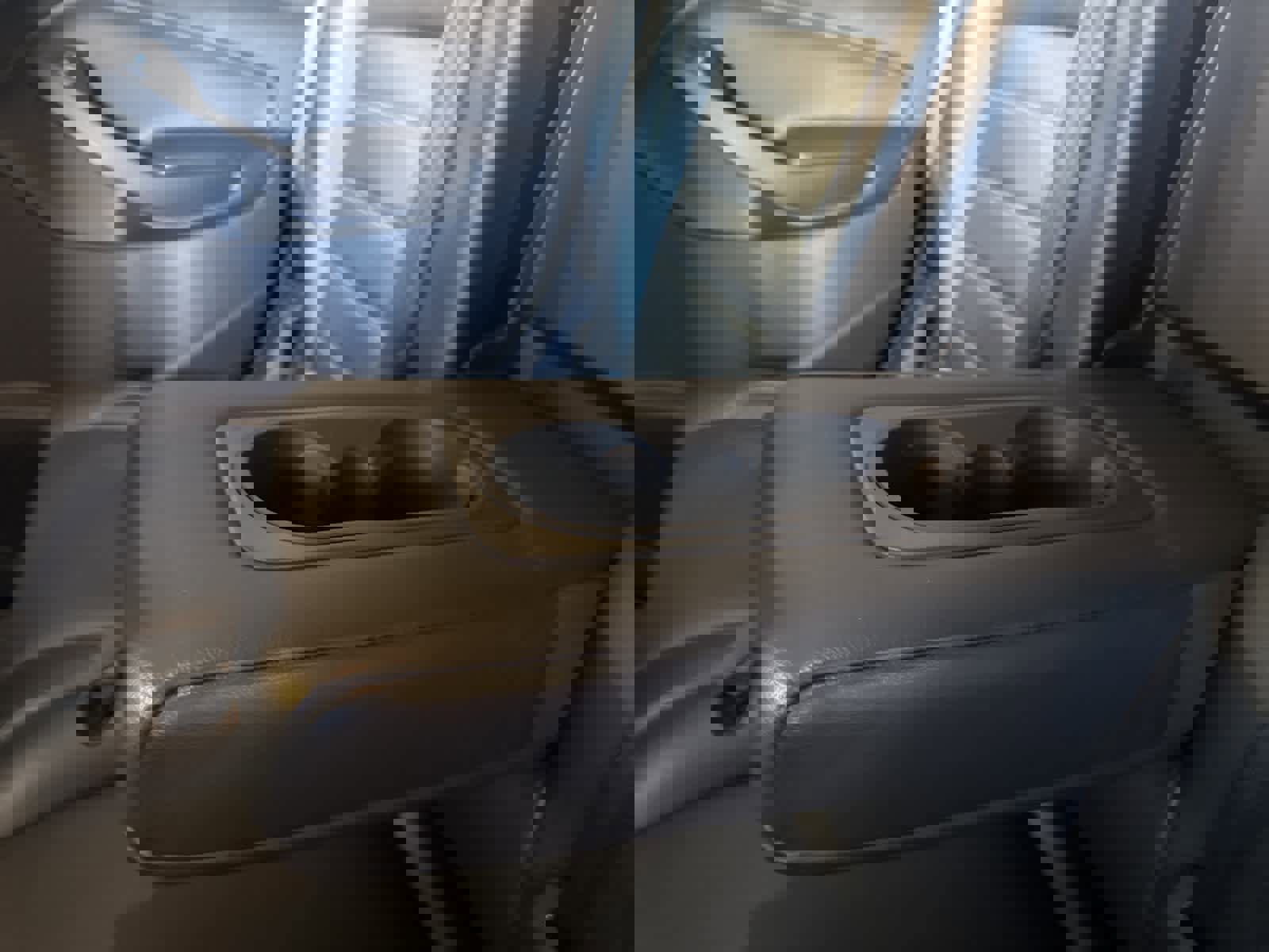 Used 2017 Ford Escape Titanium image 16