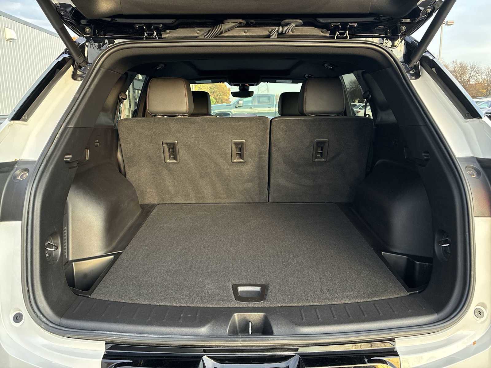 Certified 2023 Chevrolet Blazer RS w/ Driver Confidence II Package image 27