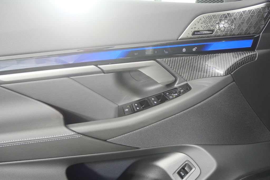 New 2027 BMW M5 Touring AWD/4WD image 8
