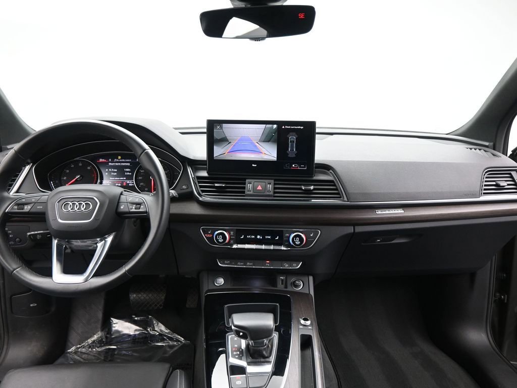 Used 2023 Audi Q5 2.0T Premium w/ Convenience Package image 22