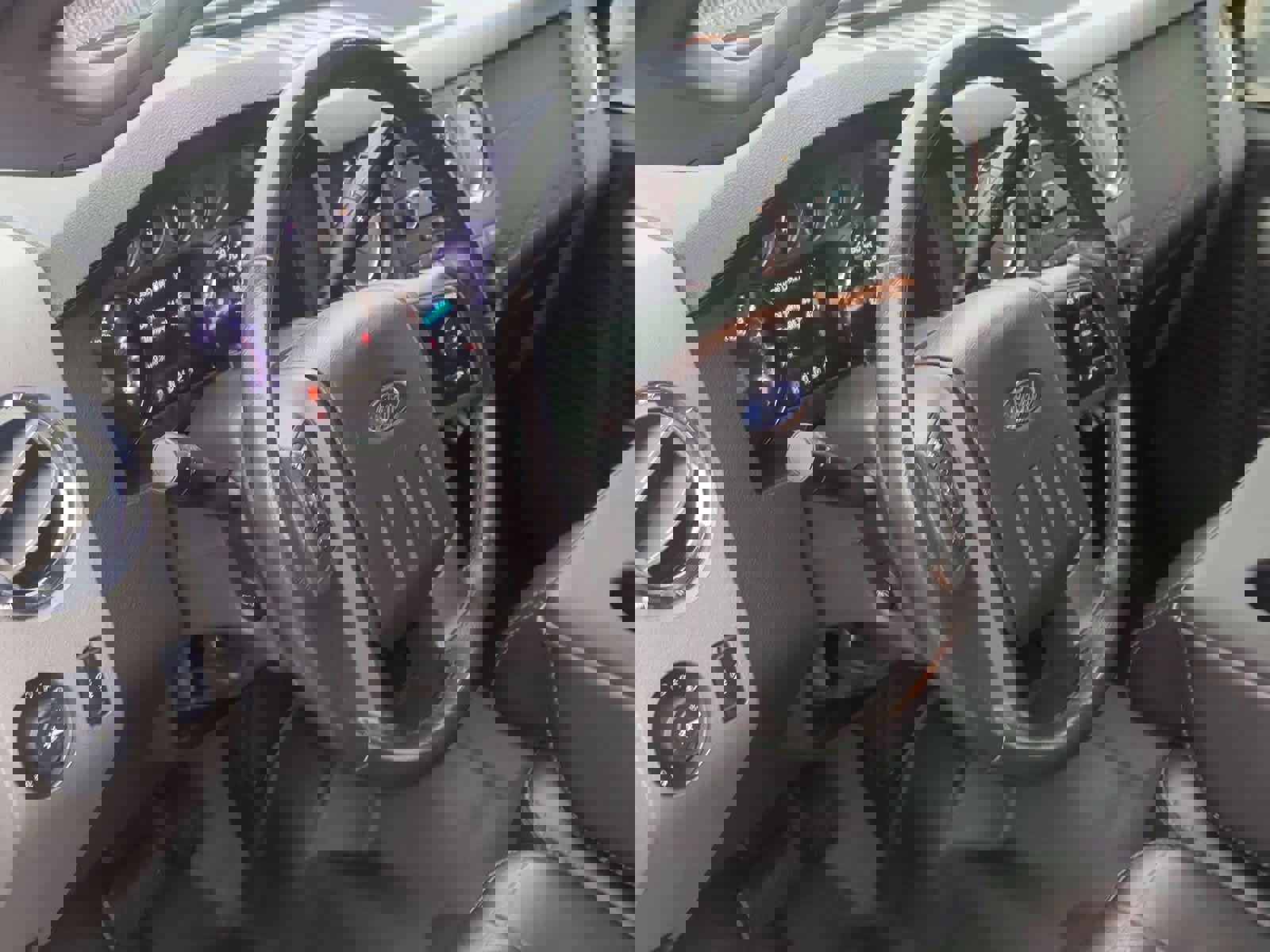 Used 2011 Ford F350 Lariat w/ Lariat Interior Pkg image 10