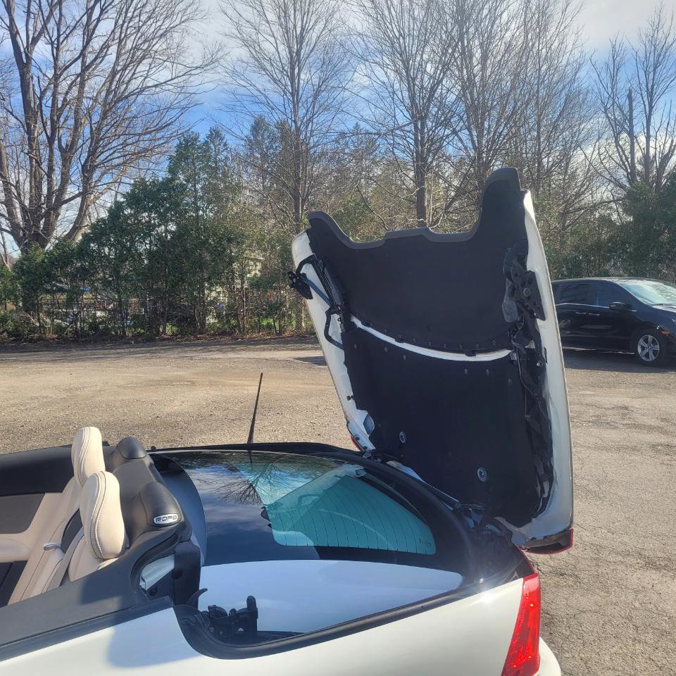 Used 2013 Volvo C70 T5 FWD image 10