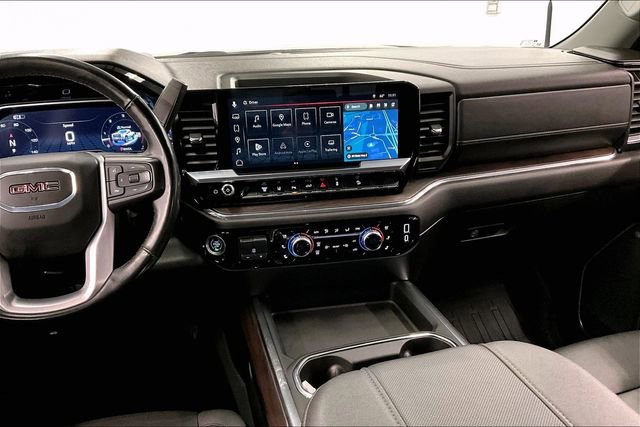 Used 2024 GMC Sierra 2500 SLT w/ SLT Premium Package image 7