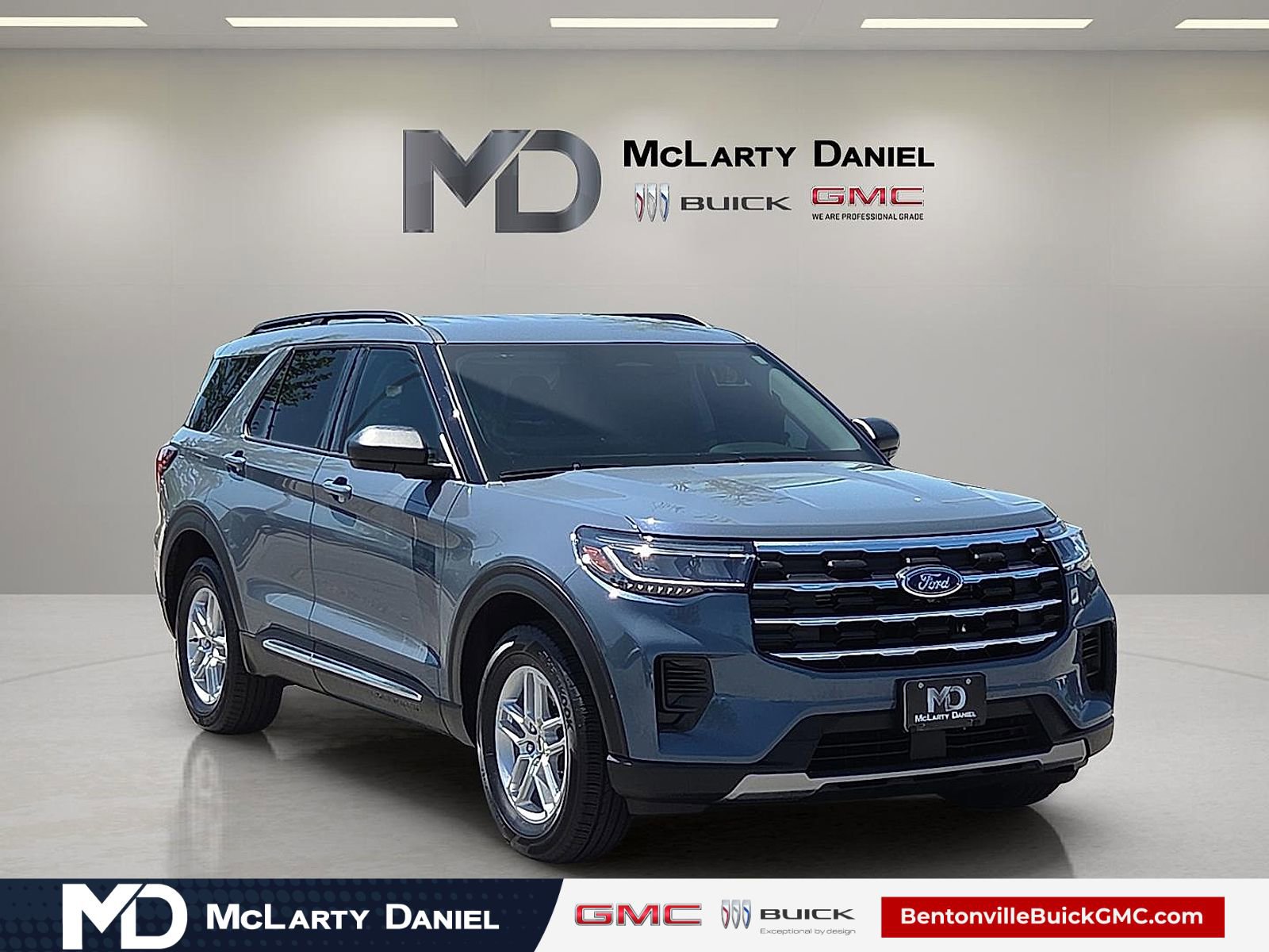 Used 2025 Ford Explorer Active