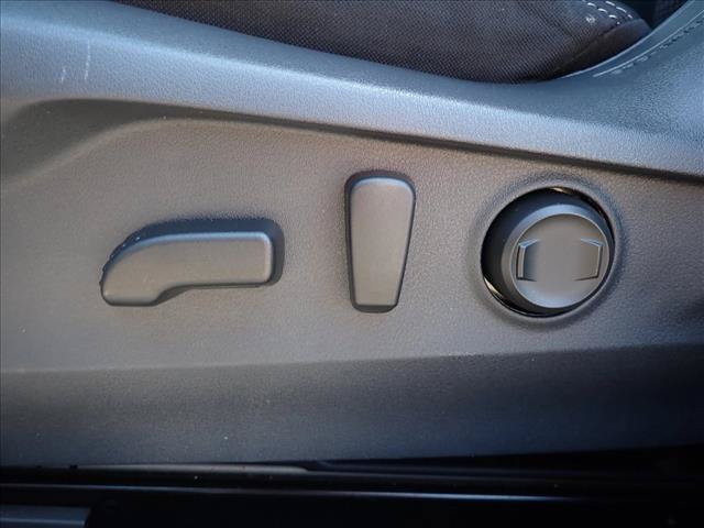 Certified 2025 Subaru Outback Premium AWD/4WD image 12