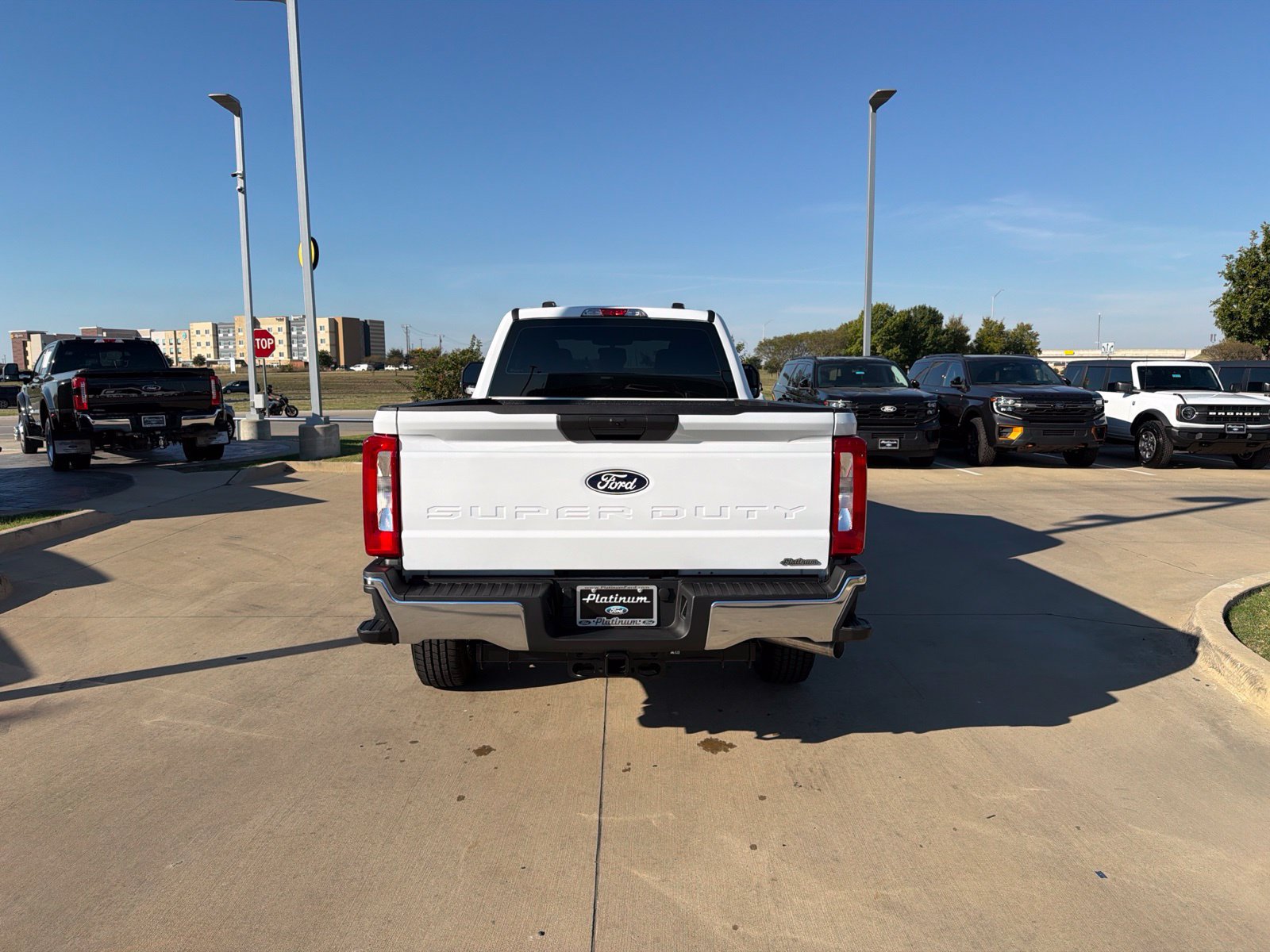 New 2027 Ford F250 XL w/ XL Chrome Package AWD/4WD image 4