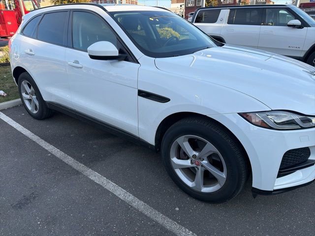 Used 2023 Jaguar F-PACE S image 1