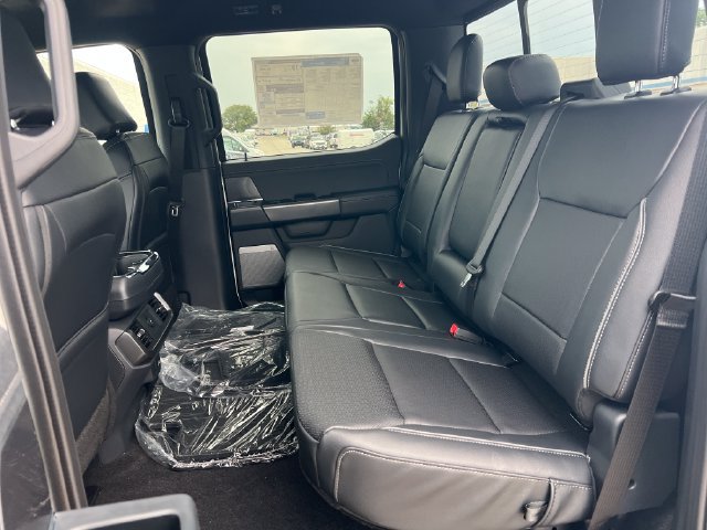 New 2026 Ford F150 Lariat w/ Equipment Group 501A Mid AWD/4WD image 18
