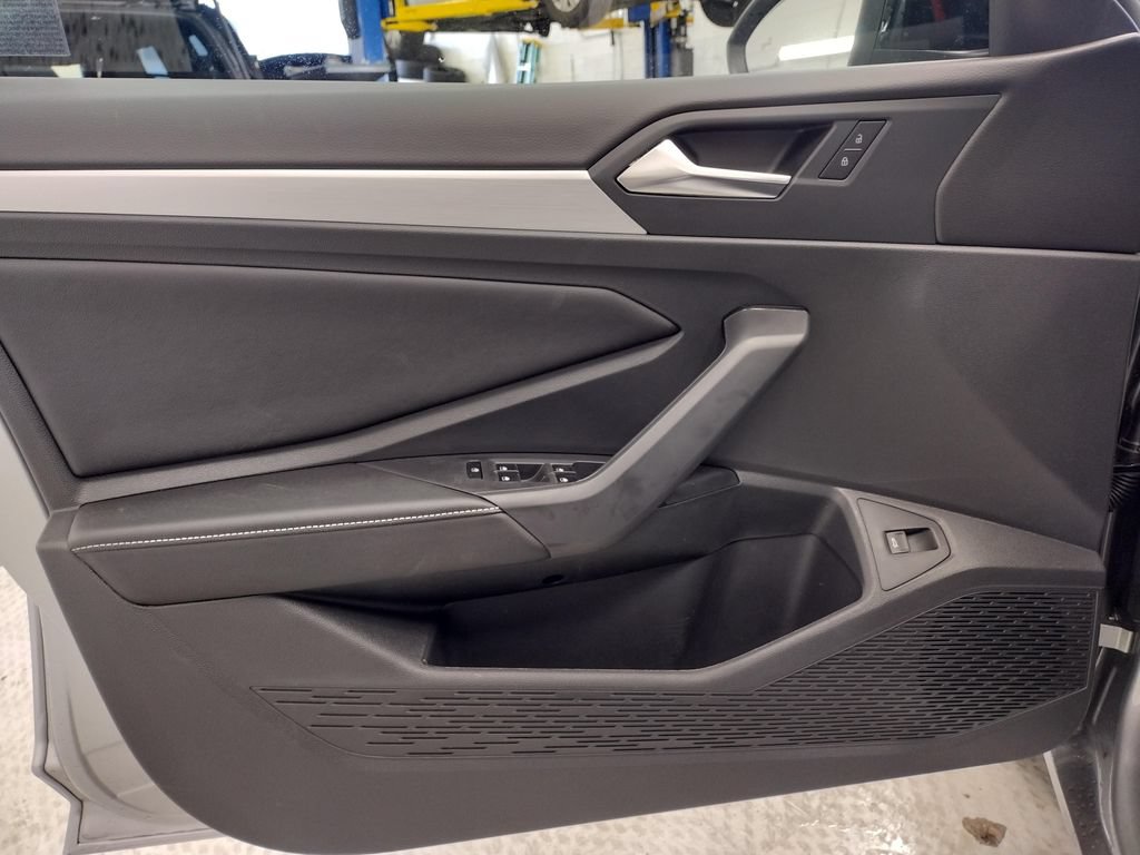 New 2026 Volkswagen Jetta Sport FWD image 6
