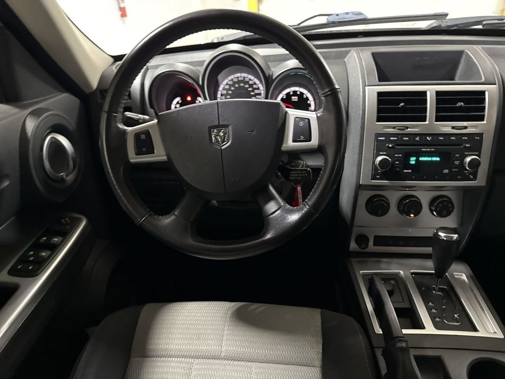 Used 2007 Dodge Nitro R/T image 11