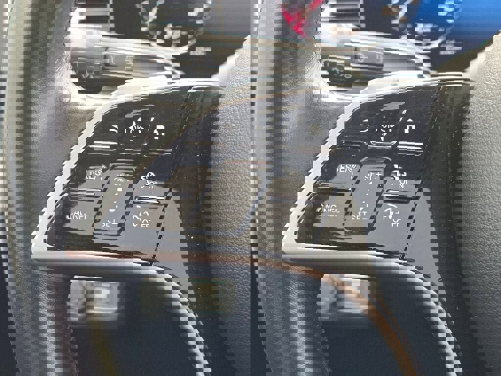 Used 2024 Mercedes-Benz GLE 450e 4MATIC image 31