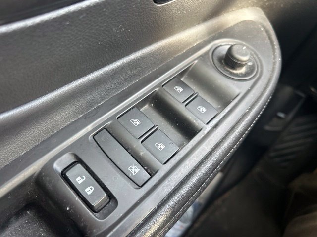 Used 2019 Buick Encore Preferred AWD/4WD image 18