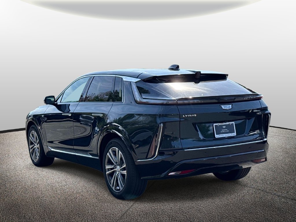 Used 2024 Cadillac Lyriq Luxury AWD/4WD image 3