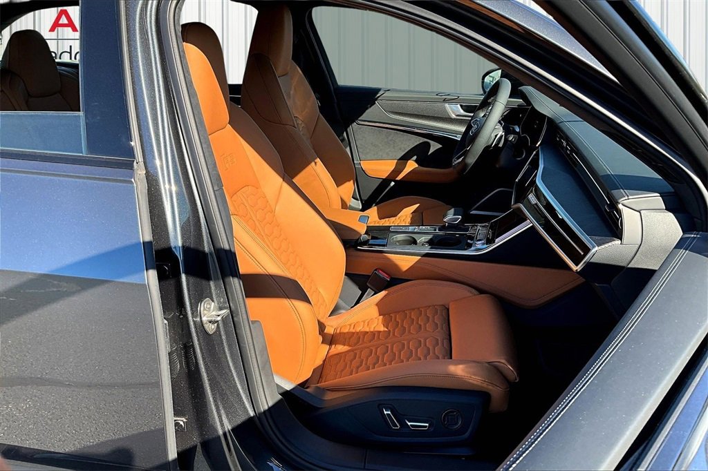 New 2026 Audi RS 6 performance image 11
