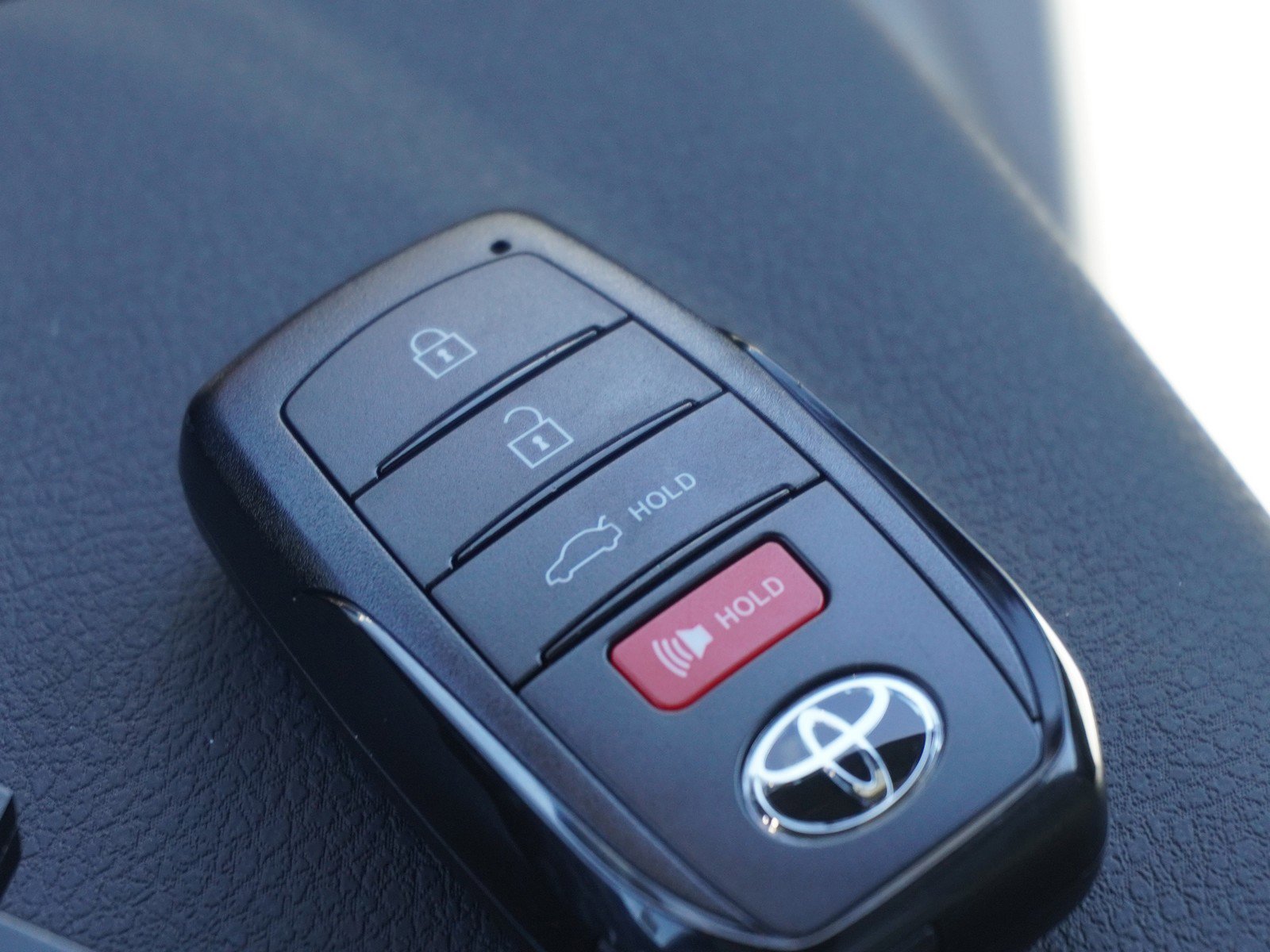 New 2026 Toyota Camry SE image 18