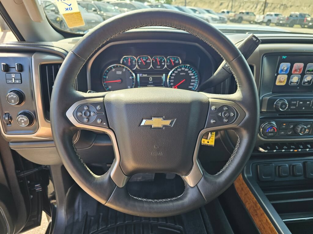 Used 2017 Chevrolet Silverado 2500 High Country w/ Duramax Plus Package AWD/4WD image 11