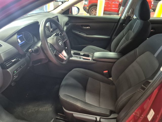 Used 2023 Nissan Sentra SV FWD image 13