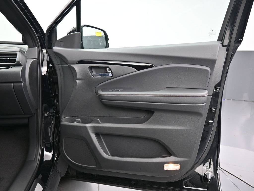 New 2026 Honda Ridgeline Black Edition image 27