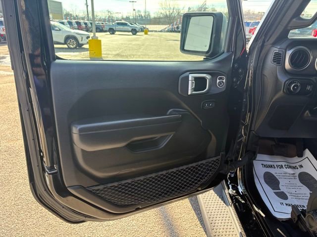 Used 2023 Jeep Wrangler Sport S image 29