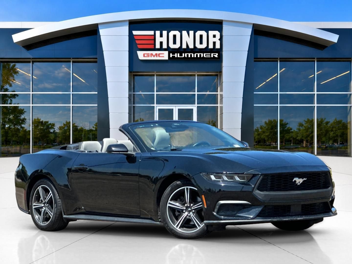 Used 2024 Ford Mustang Premium RWD image 2