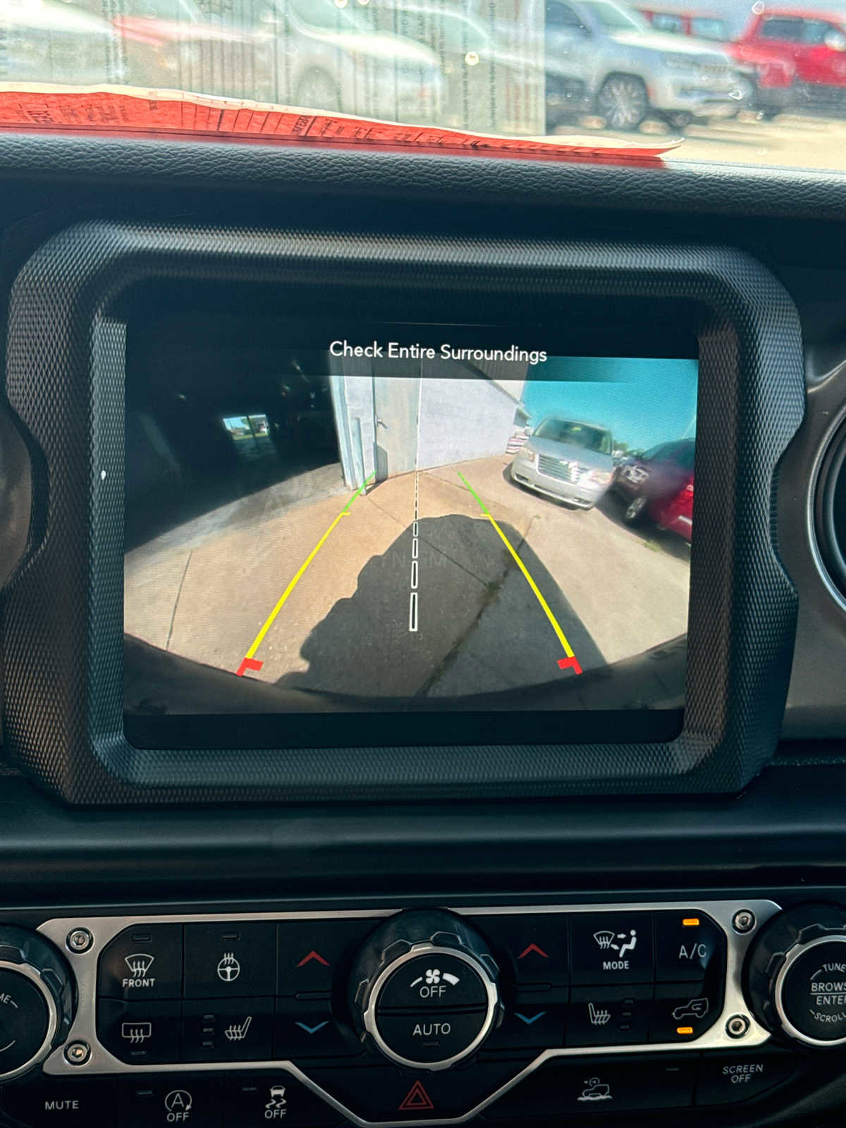 Used 2022 Jeep Wrangler Unlimited Sport image 30