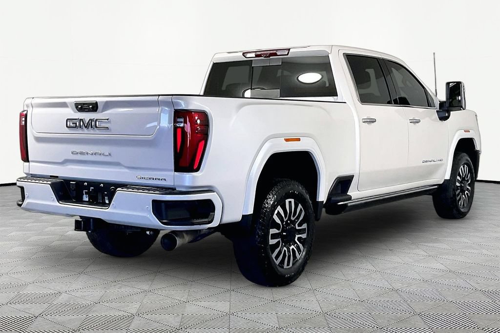 Certified 2025 GMC Sierra 2500 Denali Ultimate w/ Max Trailering Package AWD/4WD image 6