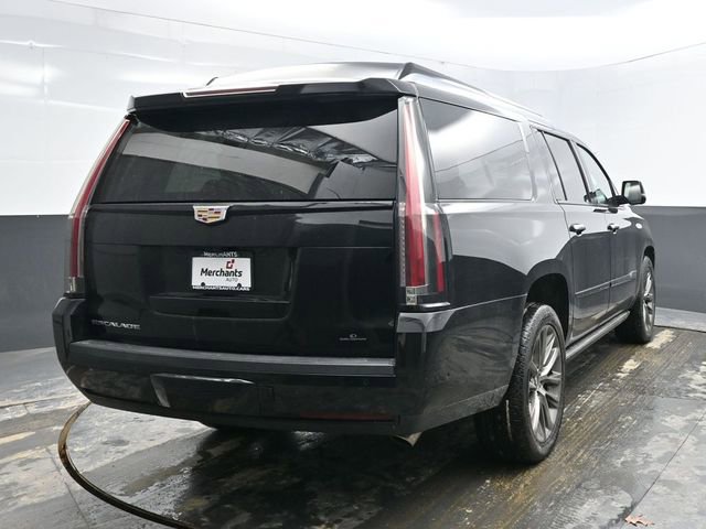 Used 2020 Cadillac Escalade ESV Platinum w/ Escalade Sport Edition image 6