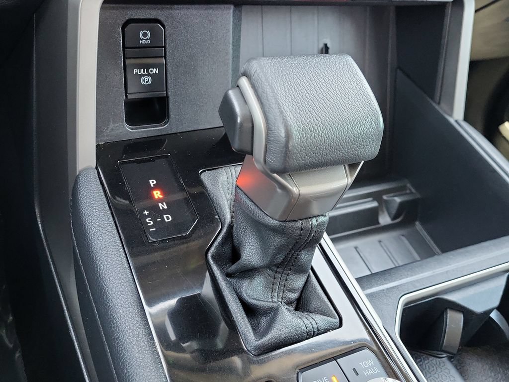 Used 2022 Toyota Tundra Limited AWD/4WD image 31