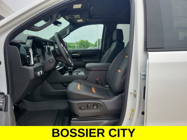 New 2026 GMC Sierra 1500 AT4 w/ Technology Package AWD/4WD image 10