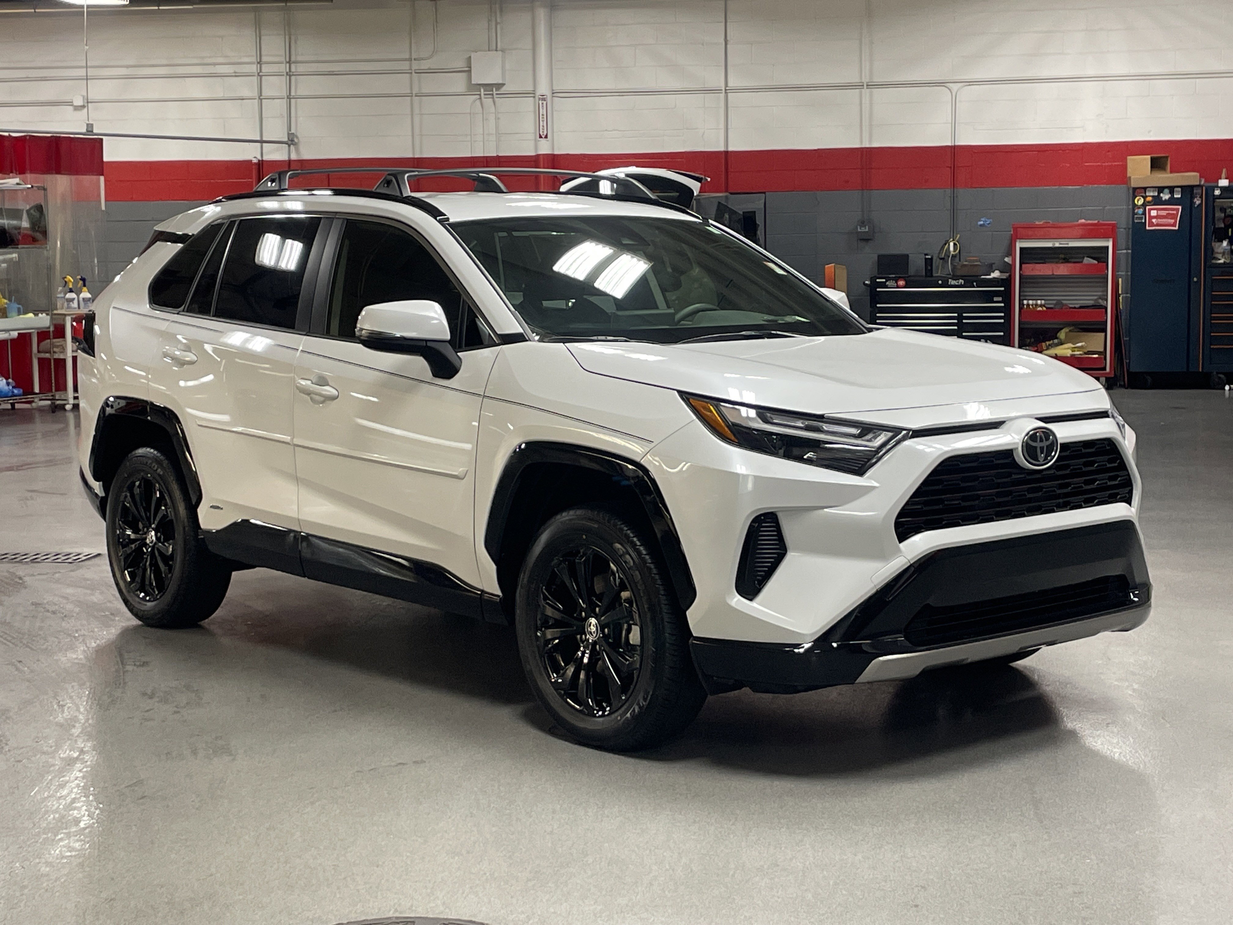 Certified 2025 Toyota RAV4 SE image 2