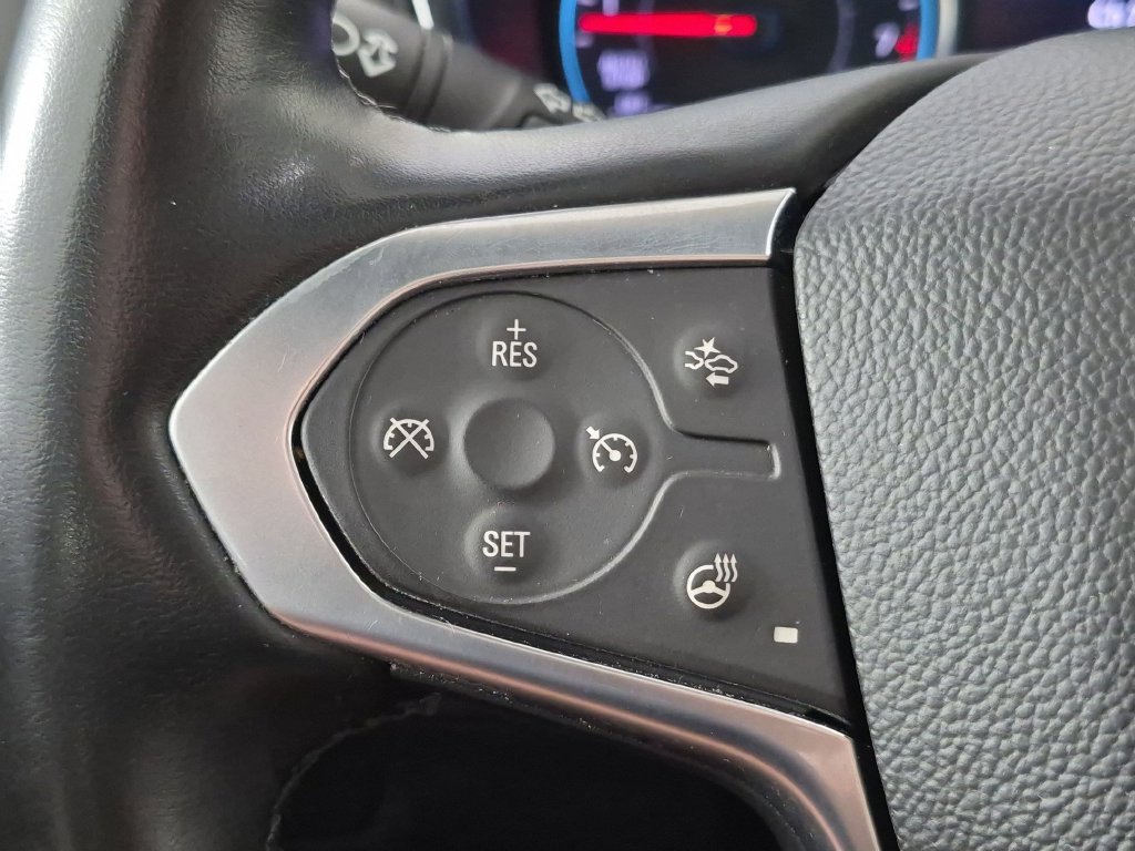 Used 2023 Chevrolet Traverse RS AWD/4WD image 18