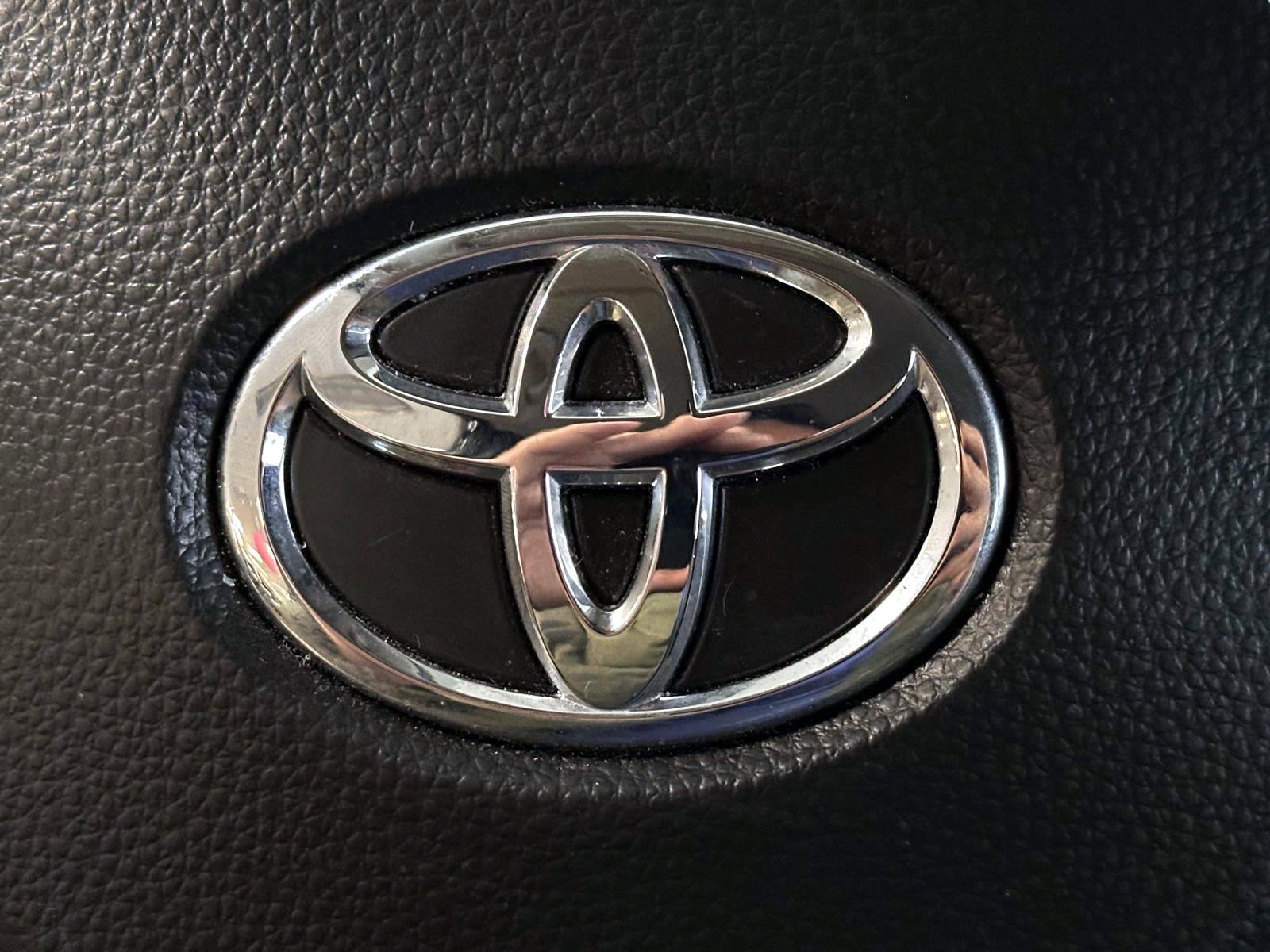 Certified 2025 Toyota Corolla LE w/ LE Premium Package image 21