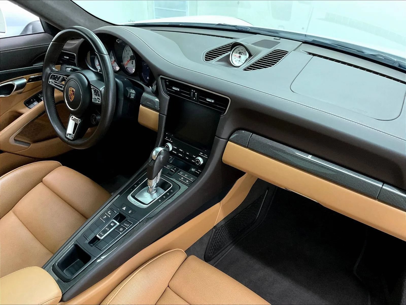 Used 2017 Porsche 911 Turbo S AWD/4WD image 37