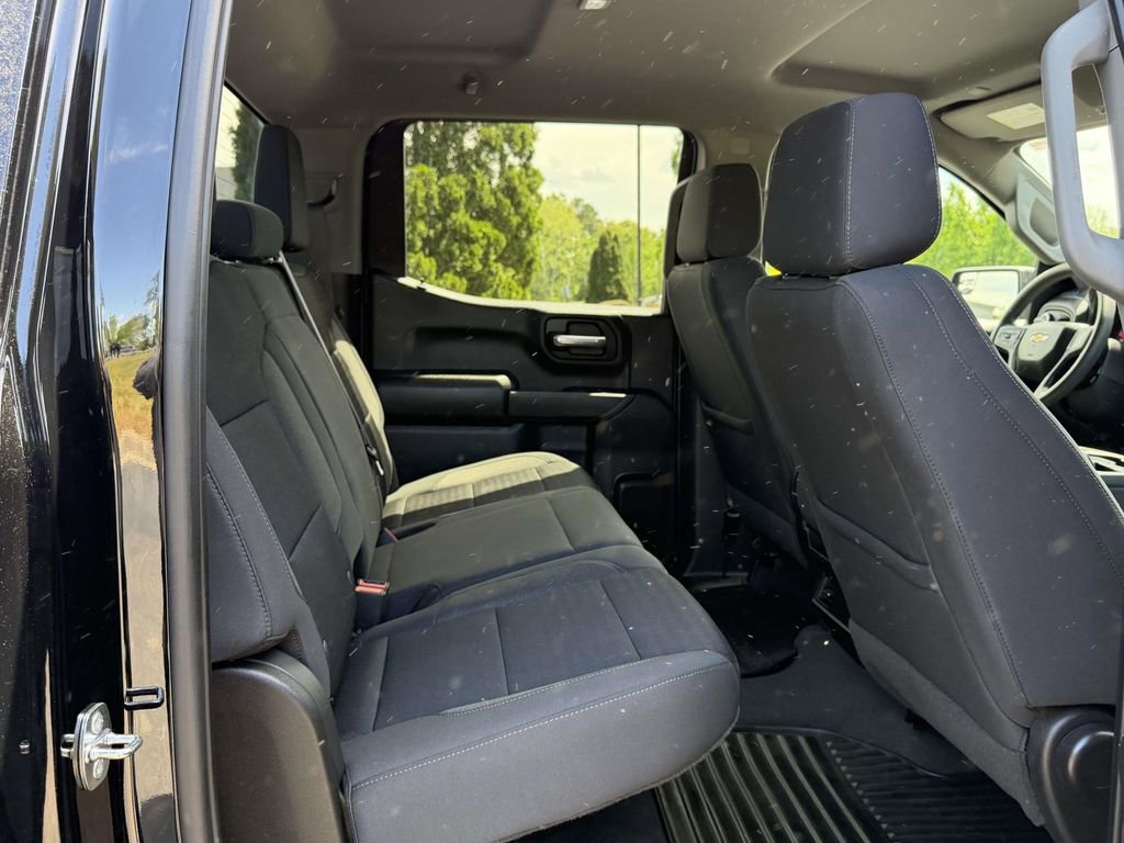 Used 2022 Chevrolet Silverado 1500 Custom w/ LPO, Dark Essentials Package image 11