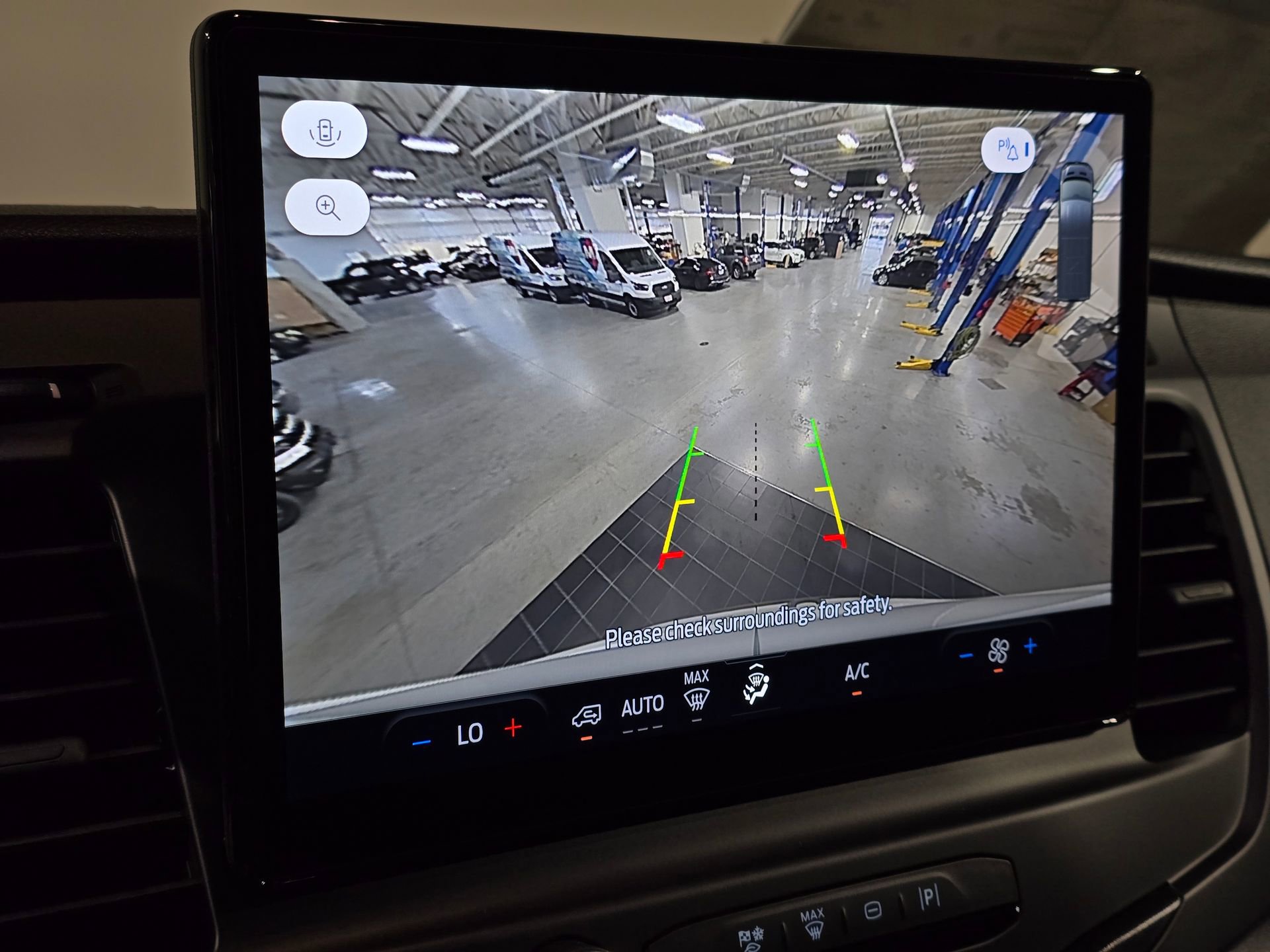 New 2026 Ford Transit 250 148 Medium Roof image 26