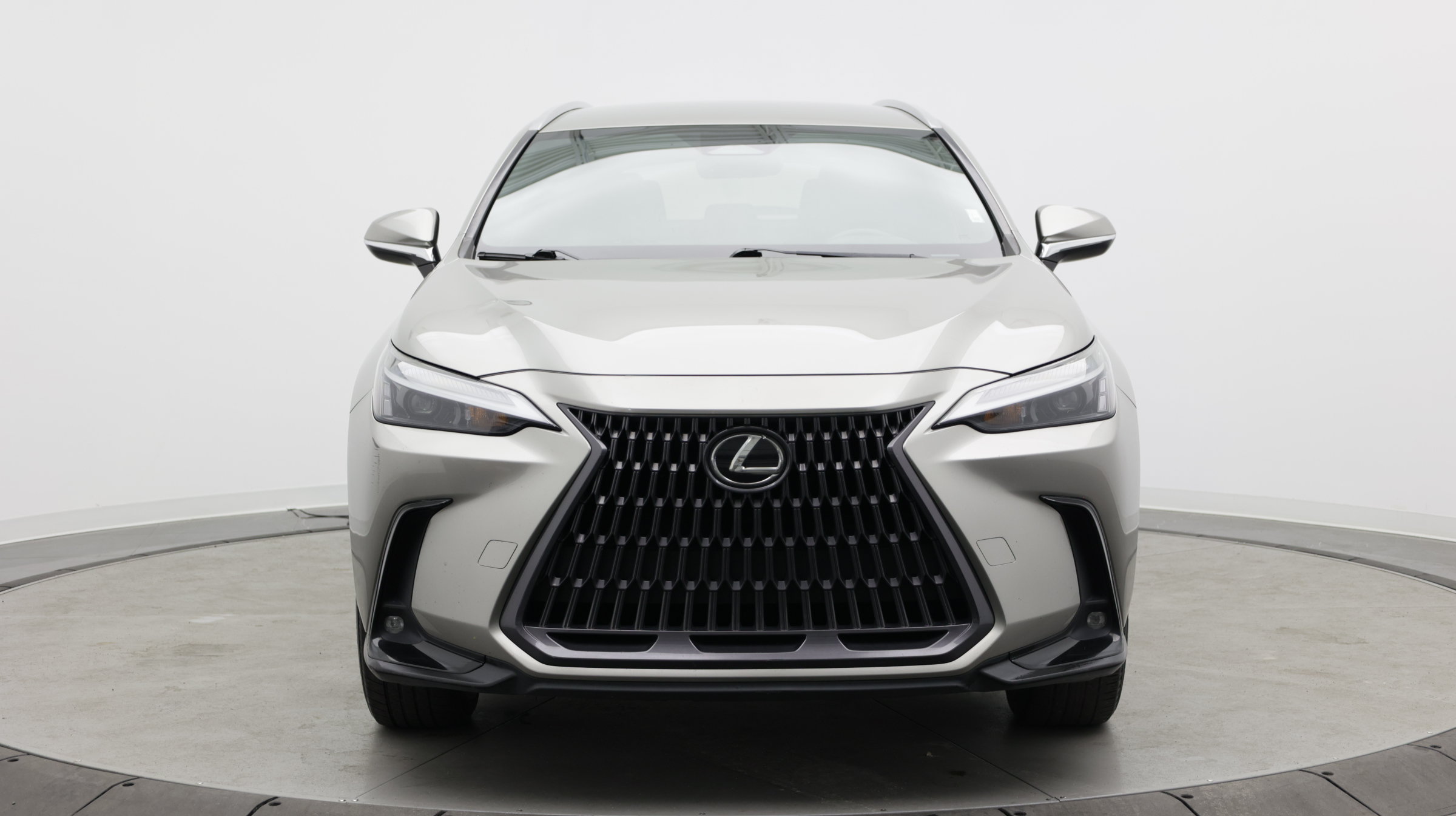 Used 2023 Lexus NX 250 FWD w/ Towing Package (2000 Lbs) image 2