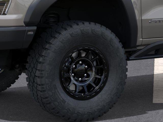 New 2026 GMC Canyon AT4X w/ AT4X AEV Edition image 9