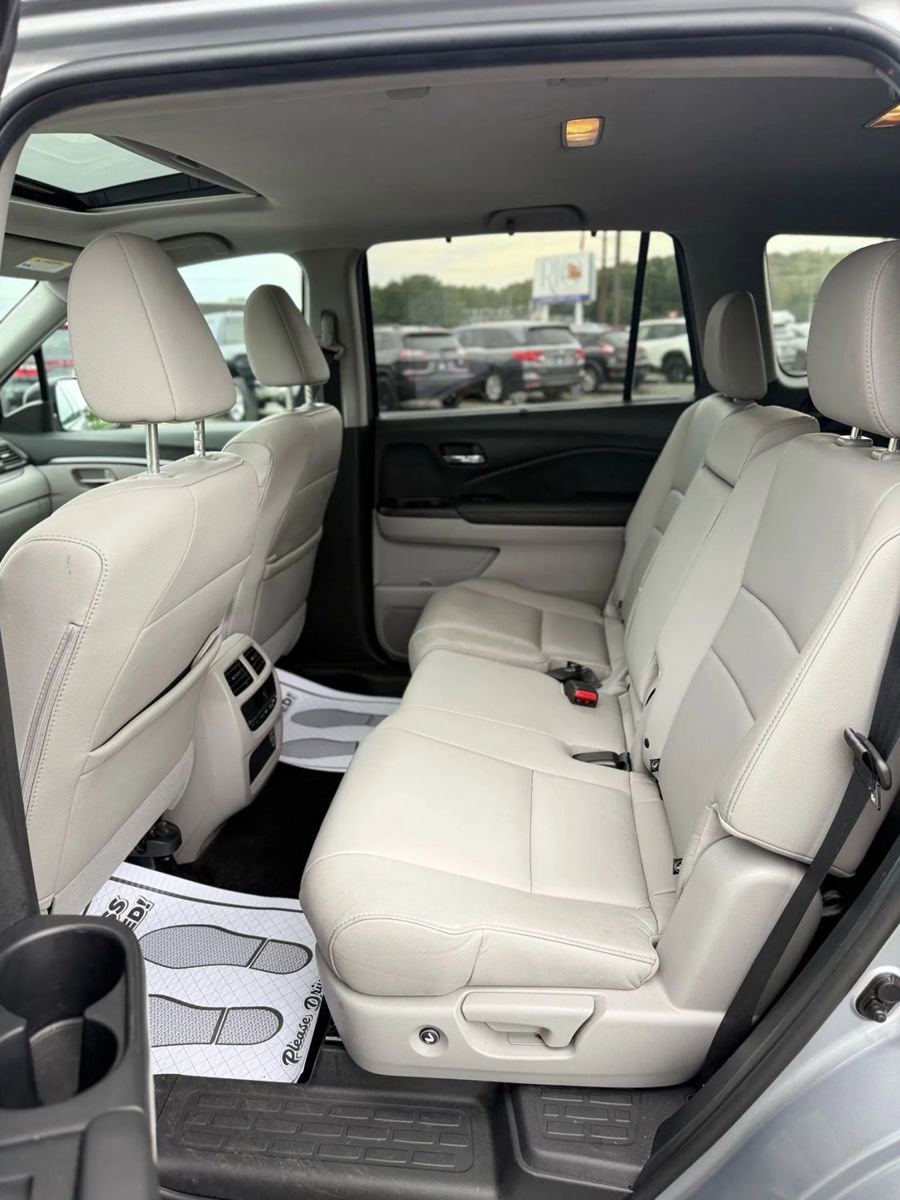 Used 2021 Honda Pilot Special Edition image 32