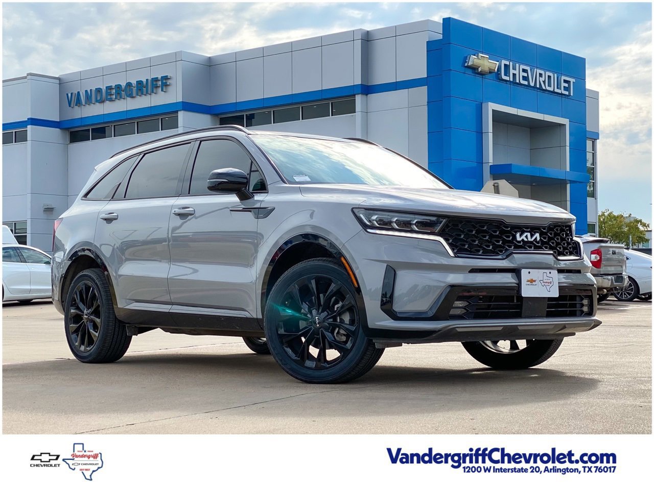 Used 2023 Kia Sorento SX