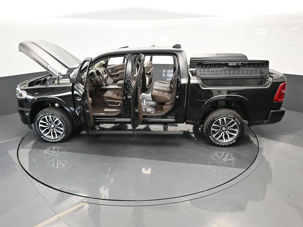 Used 2025 RAM 1500 Limited AWD/4WD image 57
