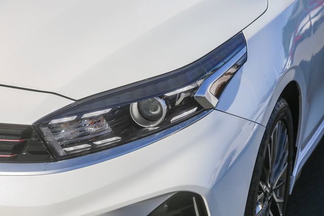 Used 2023 Kia Forte GT-Line w/ GT-Line Premium Package image 6