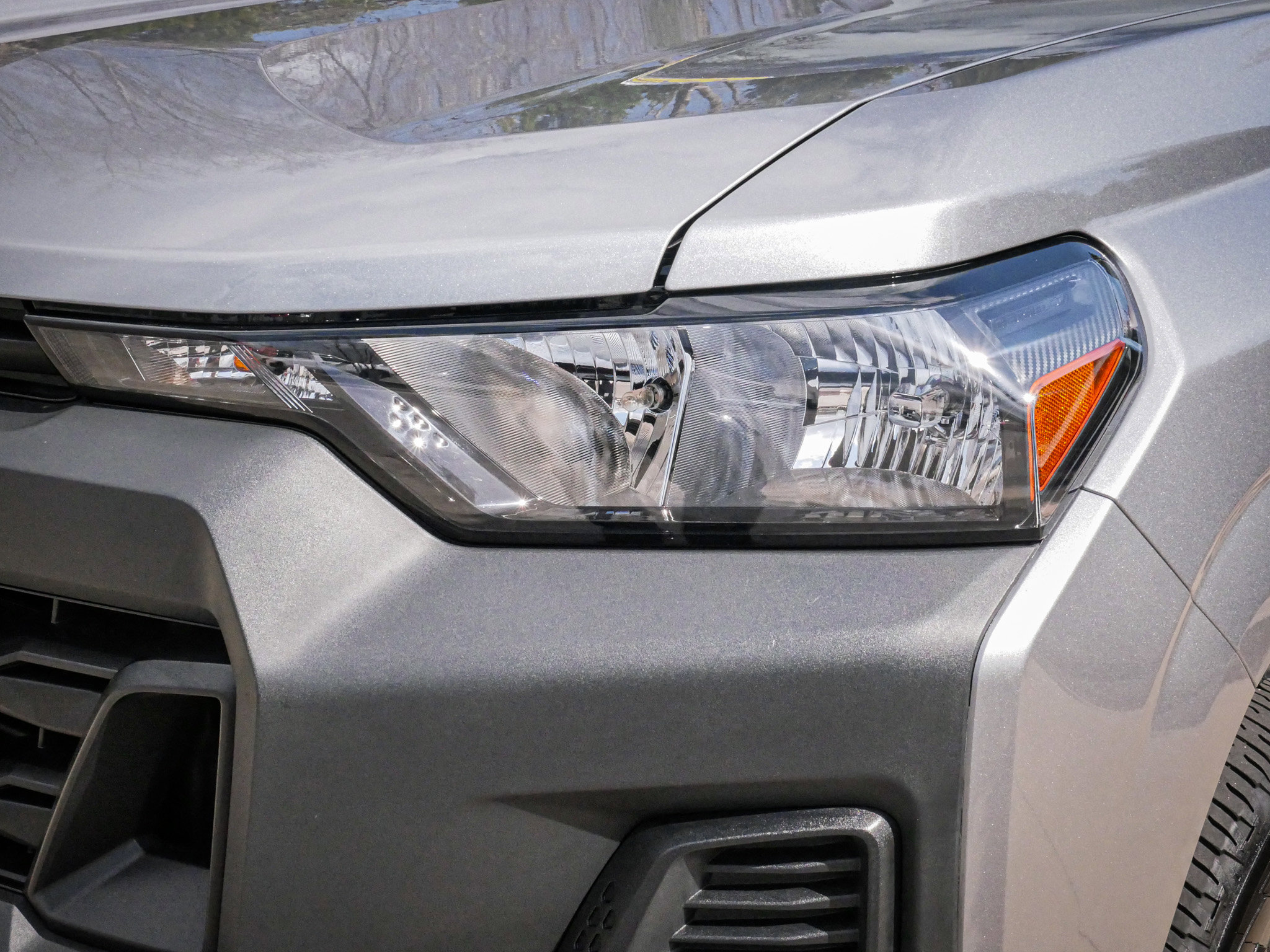 Used 2025 Chevrolet Colorado W/T w/ WT Custom Package image 6