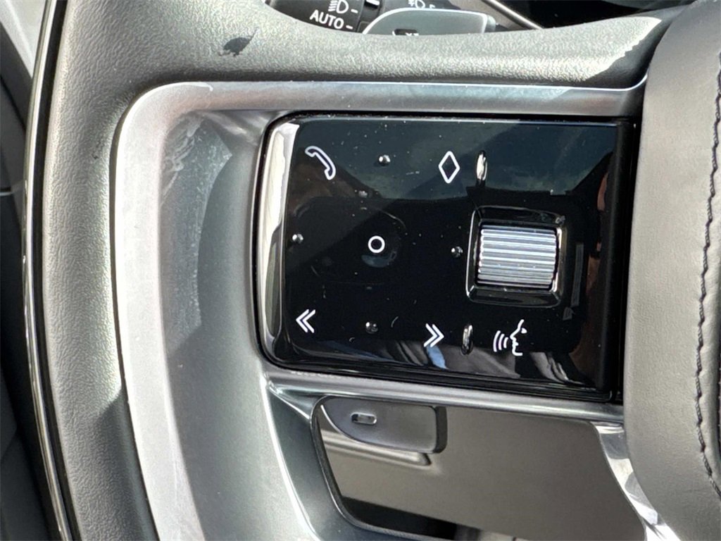 Used 2023 Land Rover Range Rover SE image 29