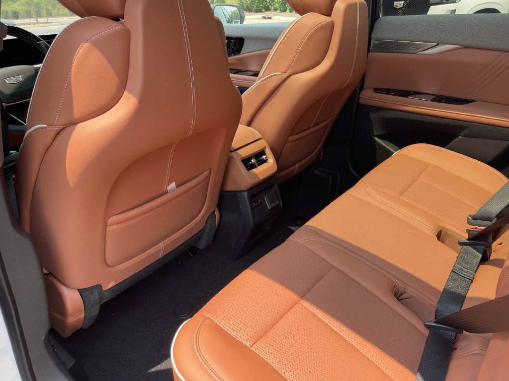New 2027 Cadillac Optiq Premium Sport AWD/4WD image 19