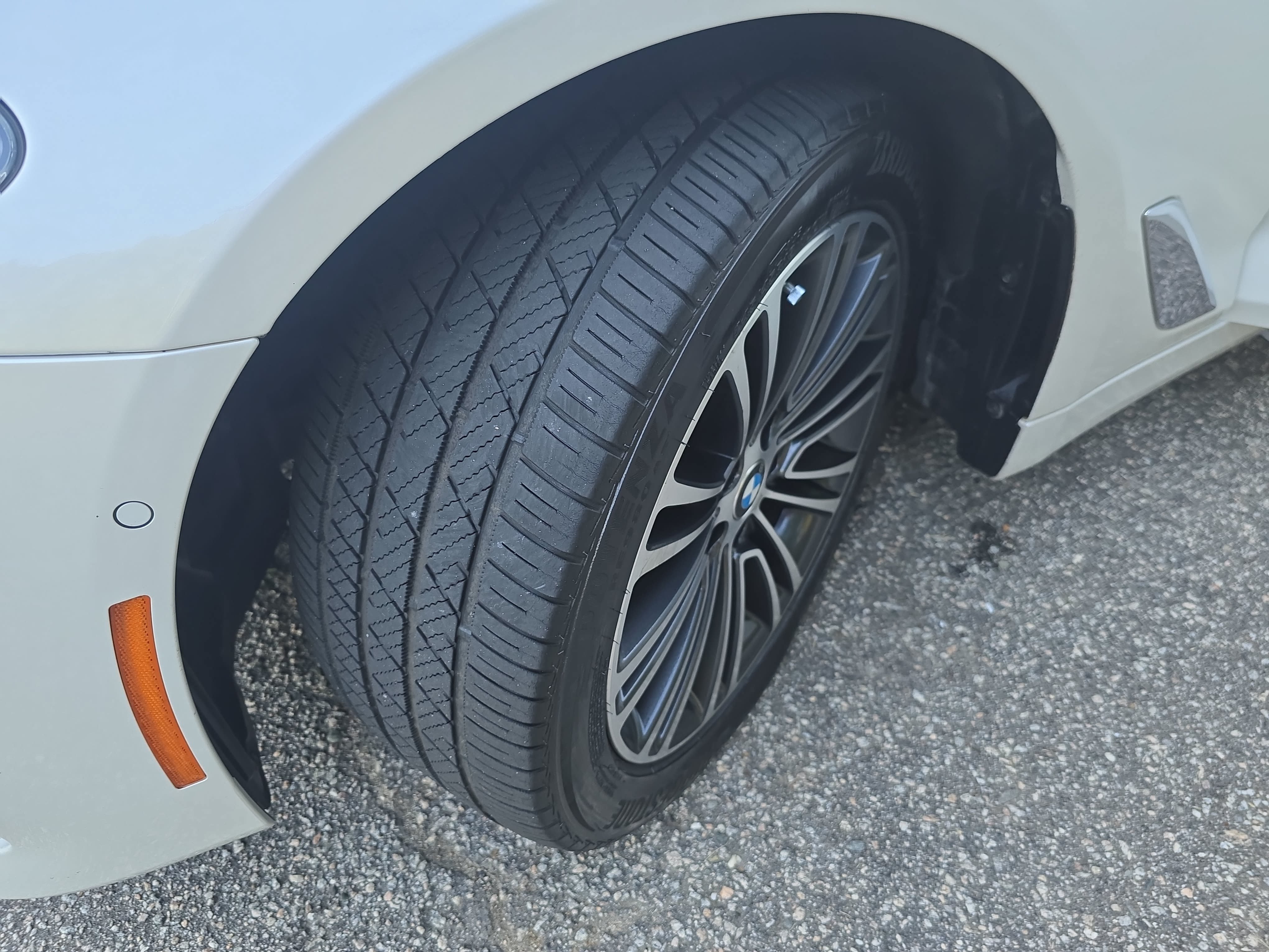 Used 2018 BMW 540i RWD image 28